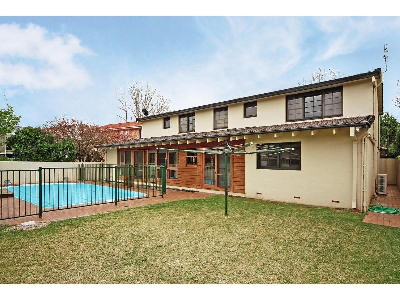 32 Riverview Road, Nowra NSW 2541