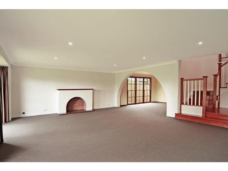 32 Riverview Road, Nowra NSW 2541