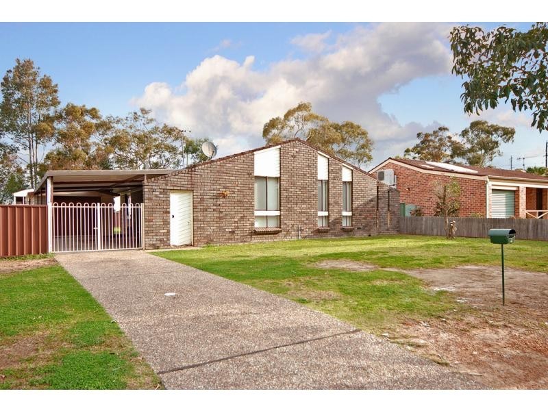 4 Garlin Close, North Nowra NSW 2541