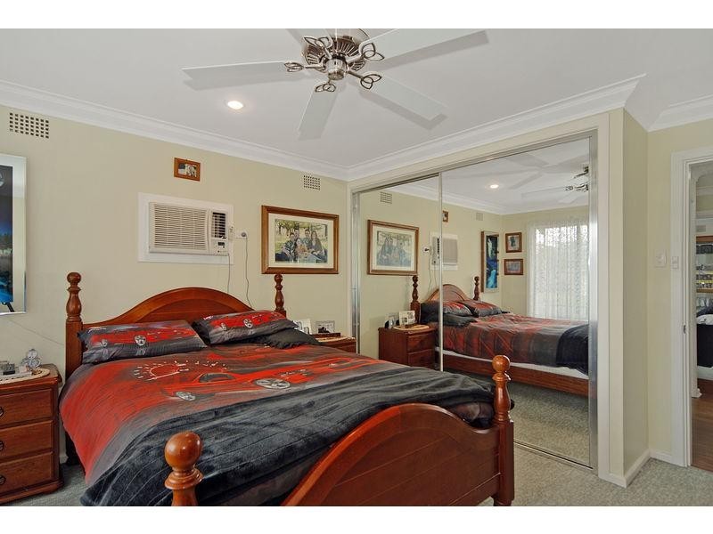 26 Barwon Street, Bomaderry NSW 2541