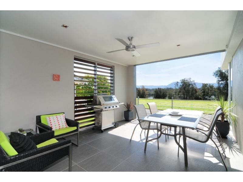 18a Riverview Road, Nowra NSW 2541