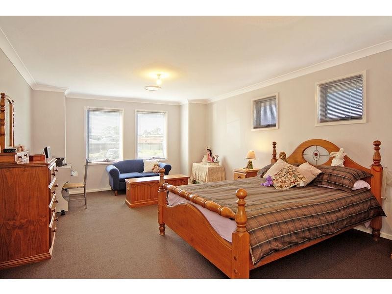 17 Correa Court, Worrigee NSW 2540