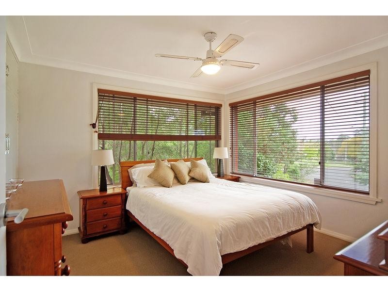 19 Tarawal Street, Bomaderry NSW 2541