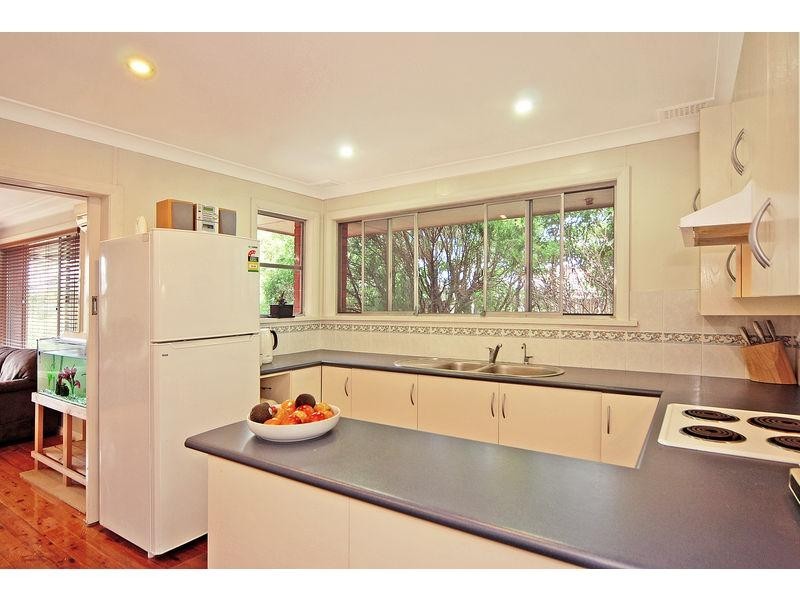 19 Tarawal Street, Bomaderry NSW 2541