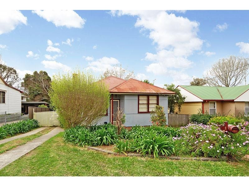 7 Leaney Avenue, Nowra NSW 2541