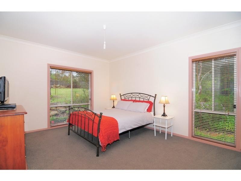 115 Warren Avenue, North Nowra NSW 2541