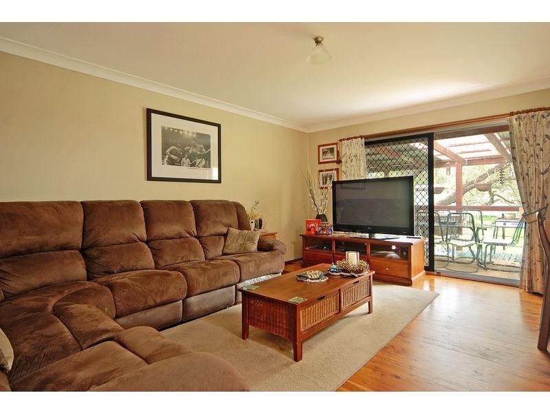 1 & 2/ 26 Karowa Street, Bomaderry NSW 2541