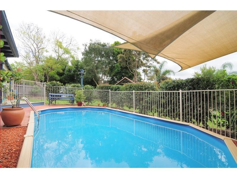 4 Emery Close, Bomaderry NSW 2541