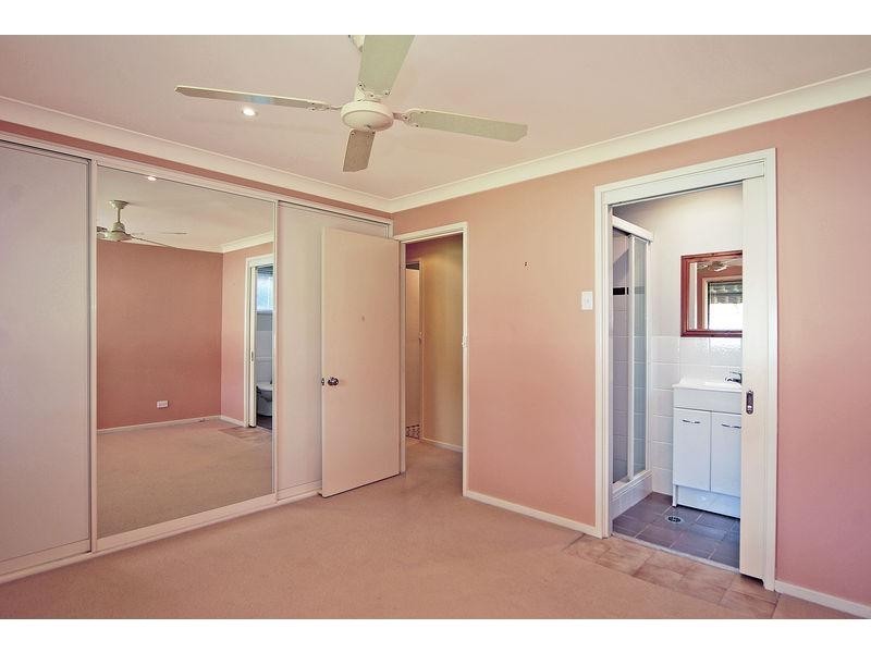 2 Wirruma Close, North Nowra NSW 2541