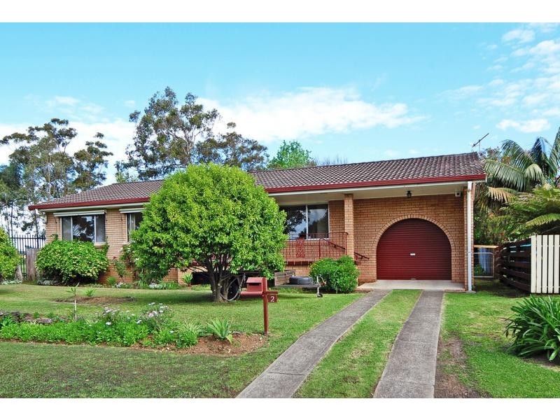 2 Castle Glen, North Nowra NSW 2541