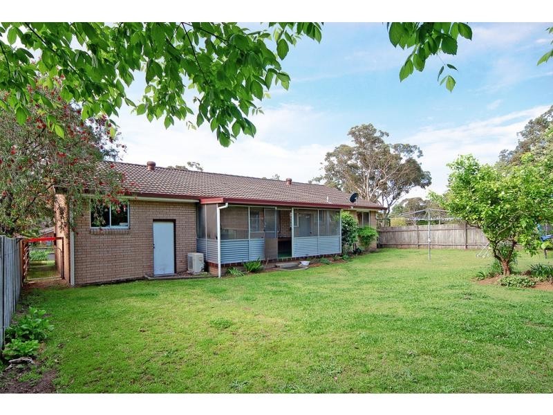 2 Castle Glen, North Nowra NSW 2541