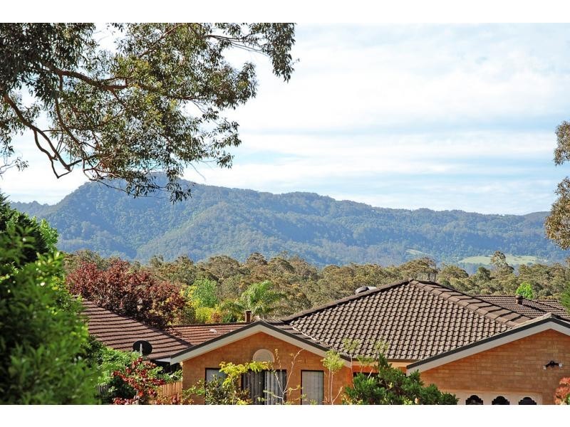 2 Castle Glen, North Nowra NSW 2541