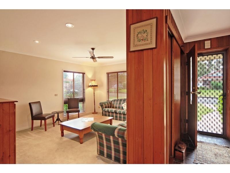 2 Clarke Avenue, North Nowra NSW 2541