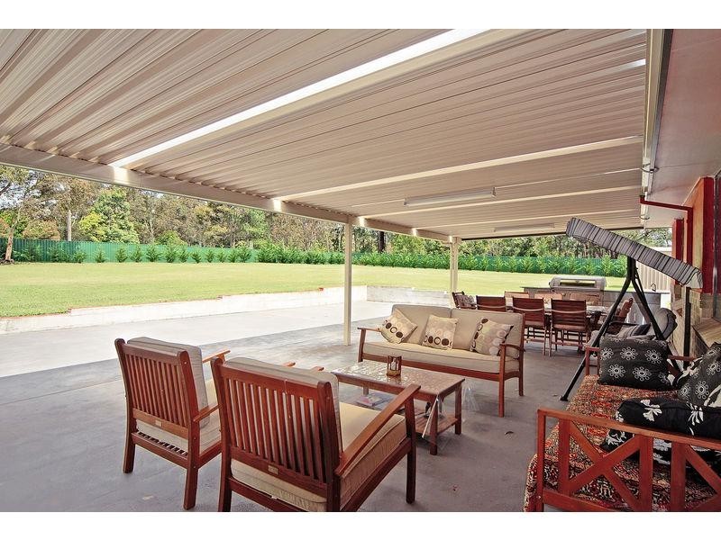 1 Tartarian Crescent, Bomaderry NSW 2541