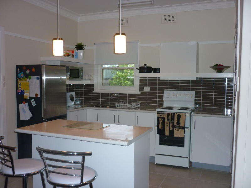 16 Morton Parade, Nowra NSW 2541