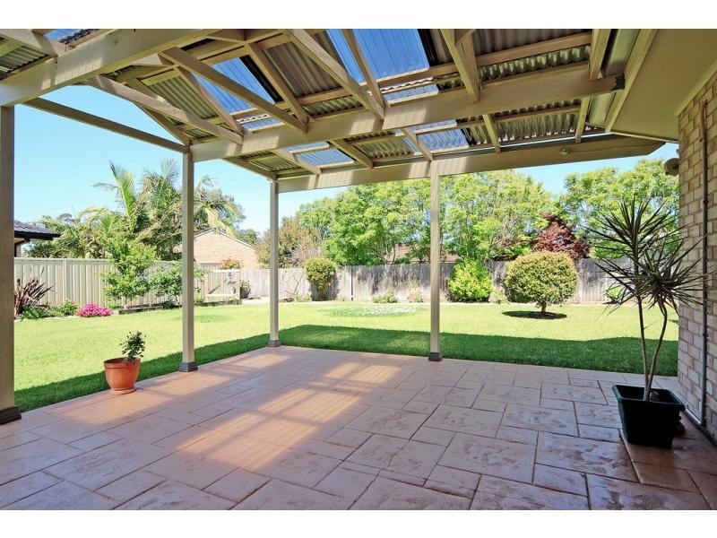 17 Freesia Crescent, Bomaderry NSW 2541