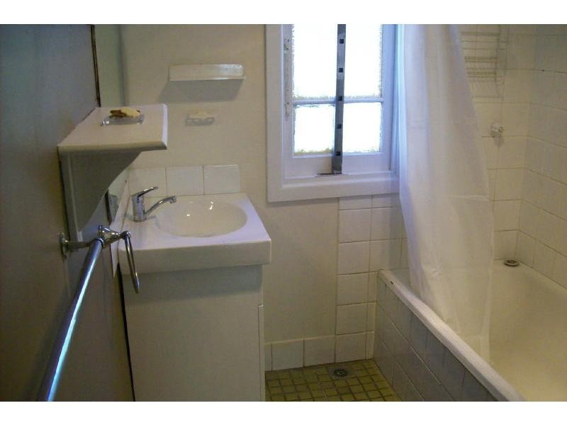 72 East Street, Nowra NSW 2541