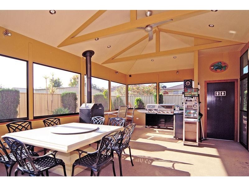 148 Rayleigh Drive, Worrigee NSW 2540