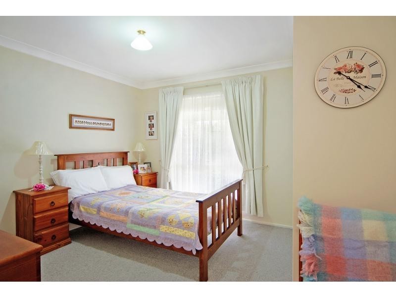 5 Socrates Place, Worrigee NSW 2540