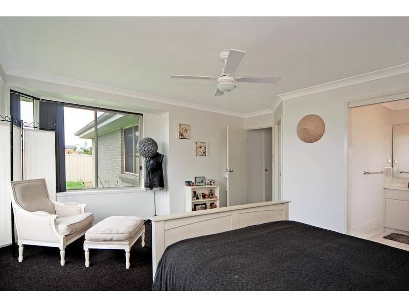 21 The Garden Walk, Worrigee NSW 2540