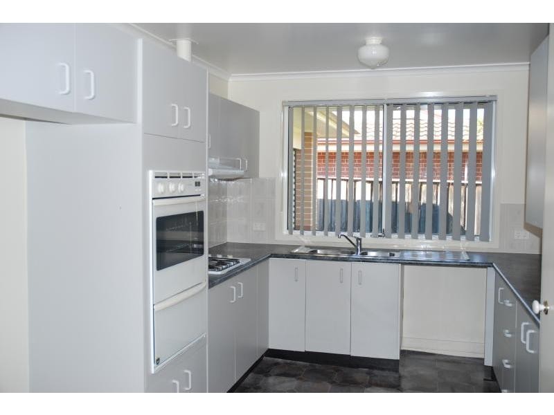 61 Coconut Drive, North Nowra NSW 2541