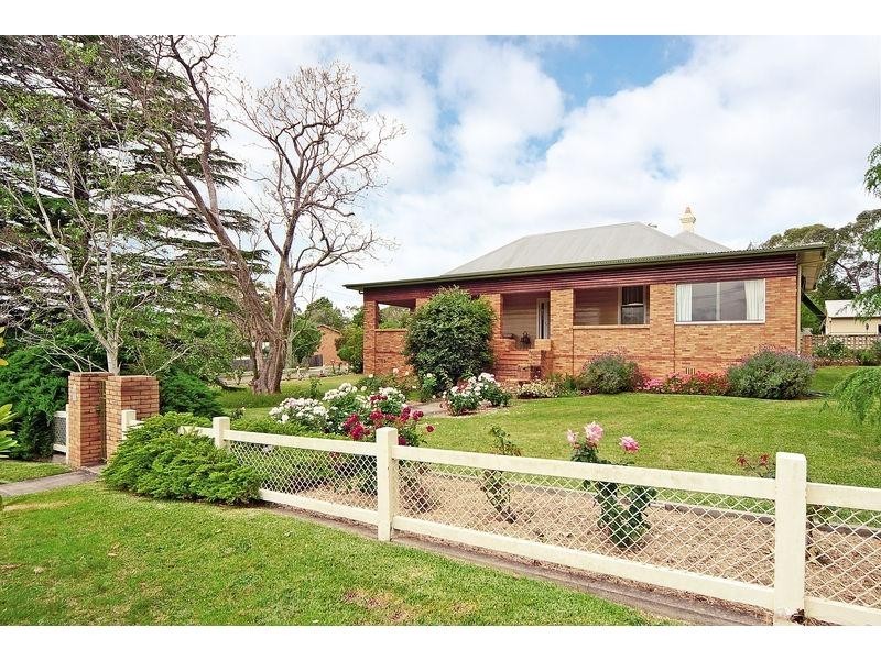 30 Worrigee Street, Nowra NSW 2541