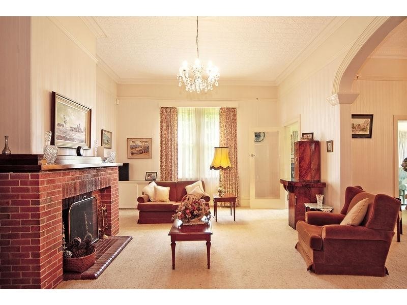 30 Worrigee Street, Nowra NSW 2541