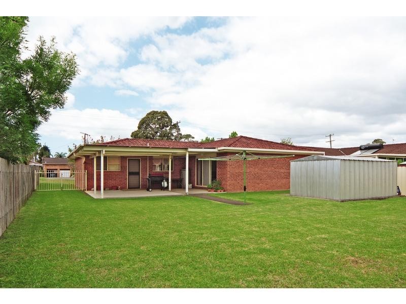 31 Barwon Street, Bomaderry NSW 2541