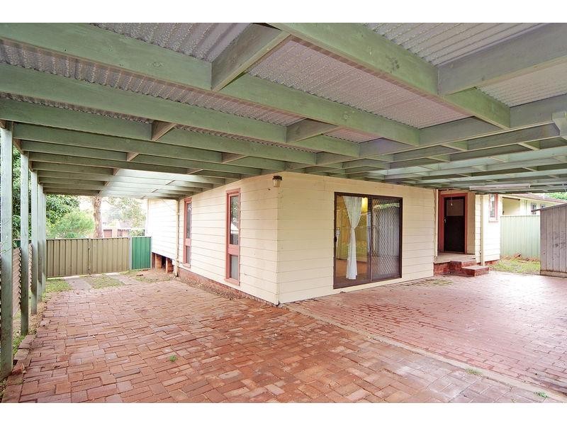 12 Seccombe Street, Nowra NSW 2541