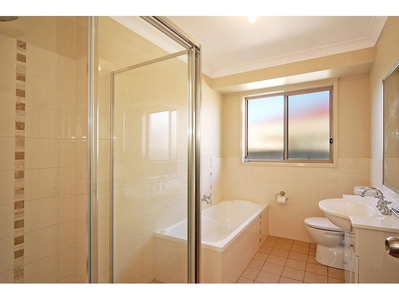 15 Blue Bell Way, Worrigee NSW 2540
