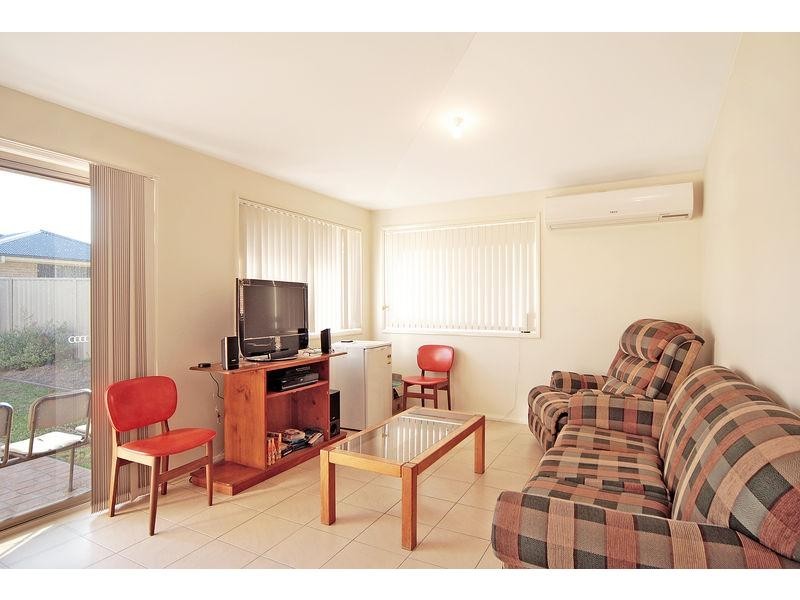 2 Palm Lily Close, Worrigee NSW 2540