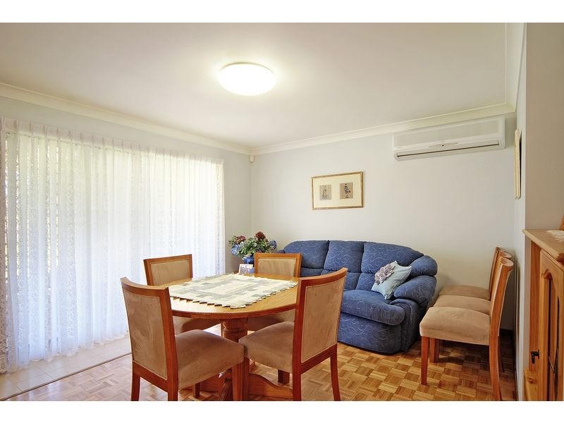 5 Shanklin Close, Bomaderry NSW 2541
