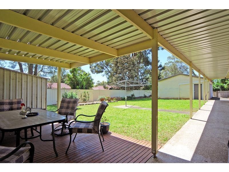 5 Shanklin Close, Bomaderry NSW 2541