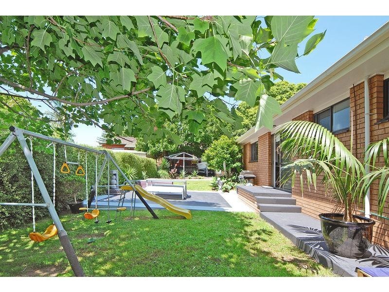 22 Birriley Street, Bomaderry NSW 2541
