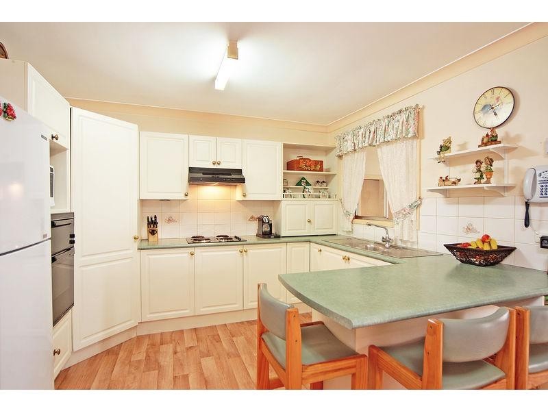 171 Cambewarra Road, Bomaderry NSW 2541