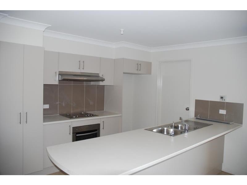 27 Riveroak Road, Worrigee NSW 2540