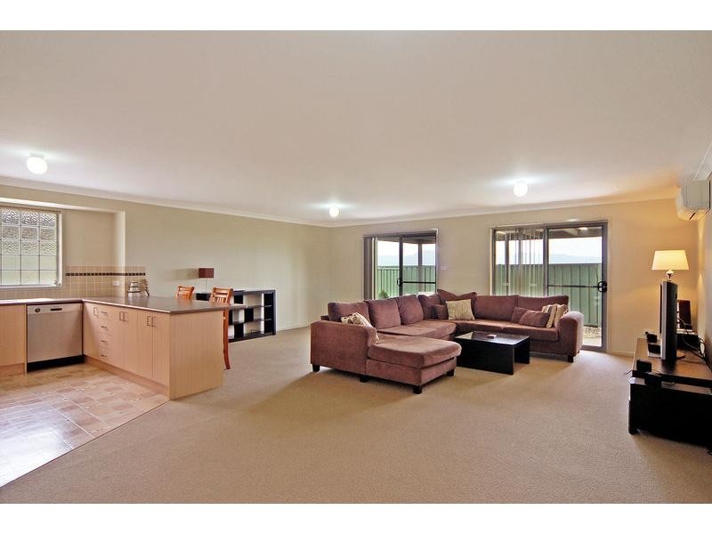 6/115 Hillcrest Avenue, South Nowra NSW 2541