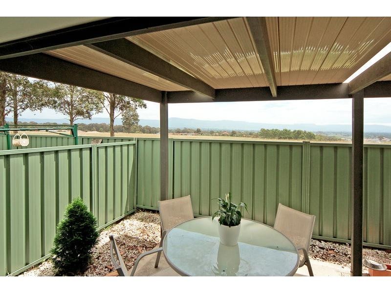 6/115 Hillcrest Avenue, South Nowra NSW 2541
