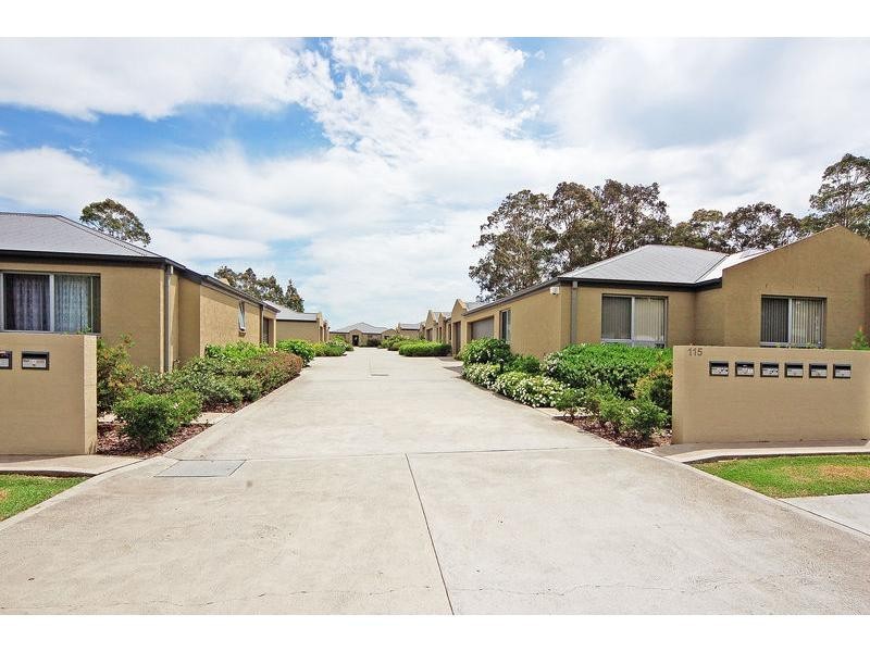 6/115 Hillcrest Avenue, South Nowra NSW 2541