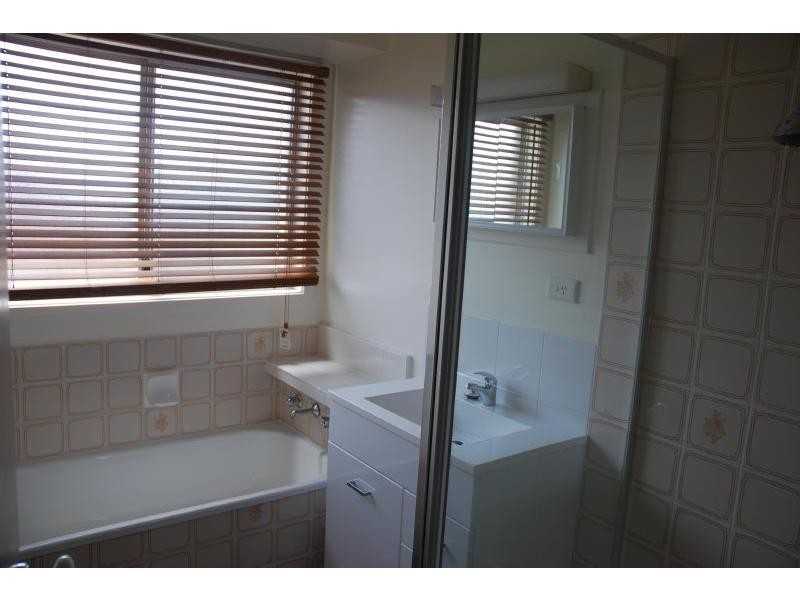 6 Golden Cane Avenue, North Nowra NSW 2541