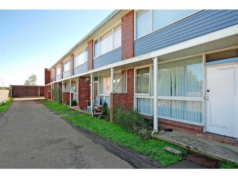 Unit 3/15 Ferry Lane, Nowra NSW 2541