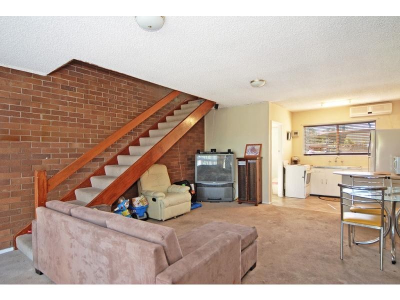 Unit 3/15 Ferry Lane, Nowra NSW 2541
