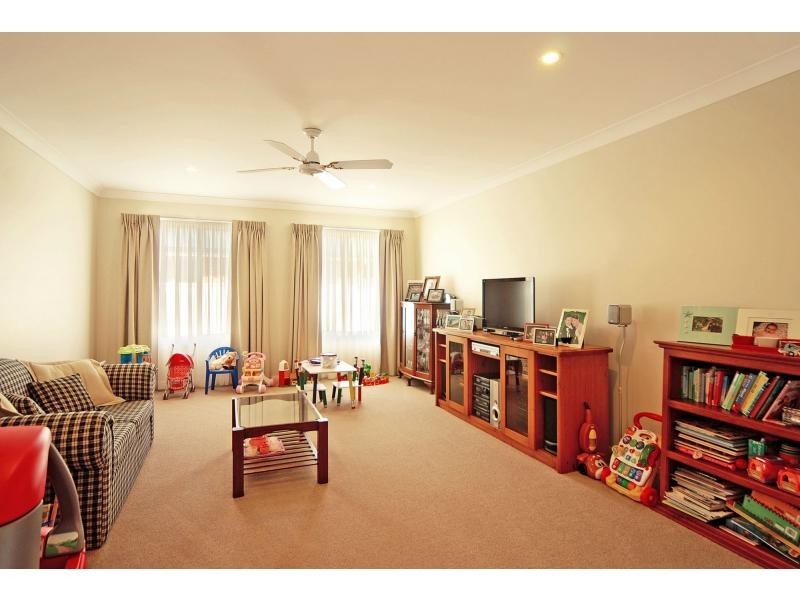 11 Coral Gum Court, Worrigee NSW 2540