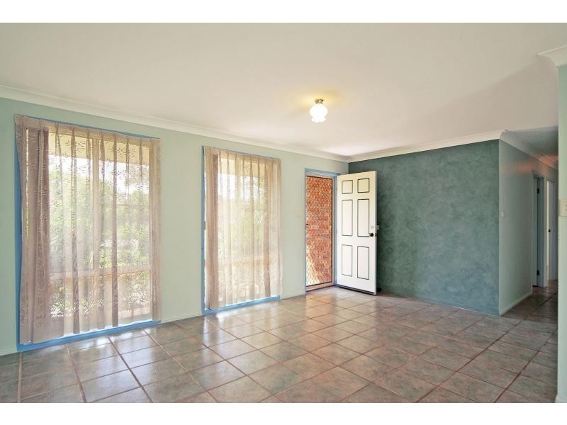 15 Balmaringa Avenue, North Nowra NSW 2541