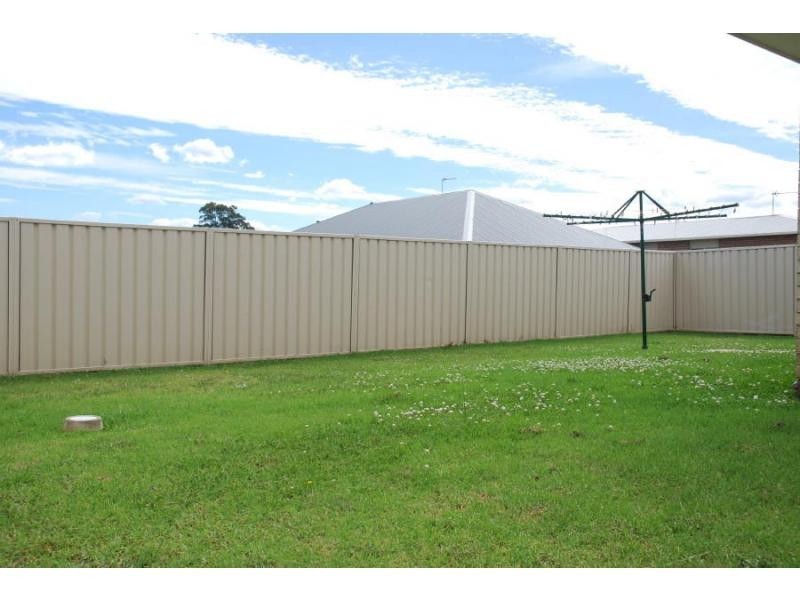35 Arthur Street, Worrigee NSW 2540