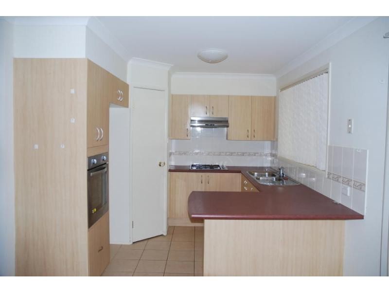 30 Kardella Avenue, Nowra NSW 2541