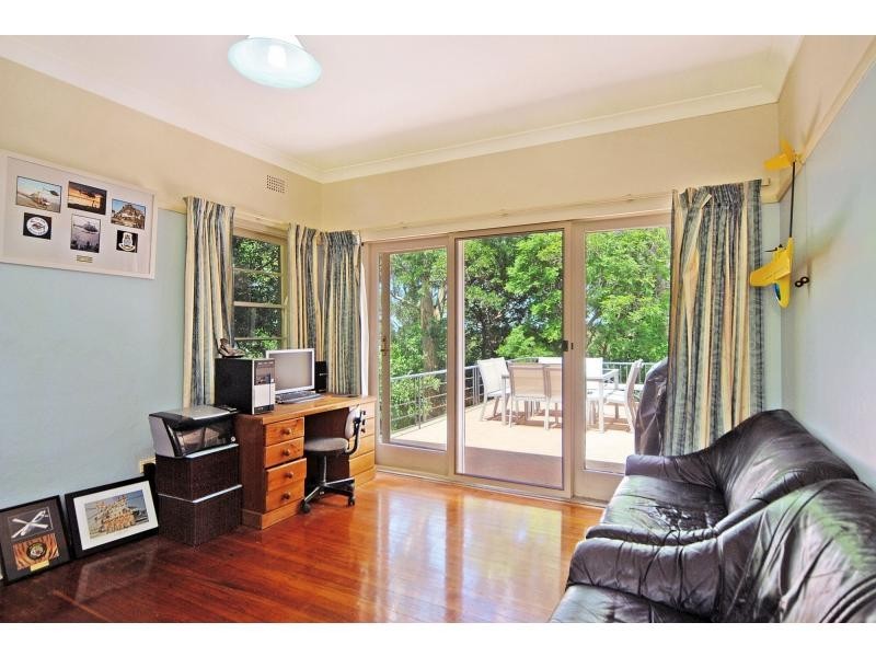 10 Daley Crescent, North Nowra NSW 2541