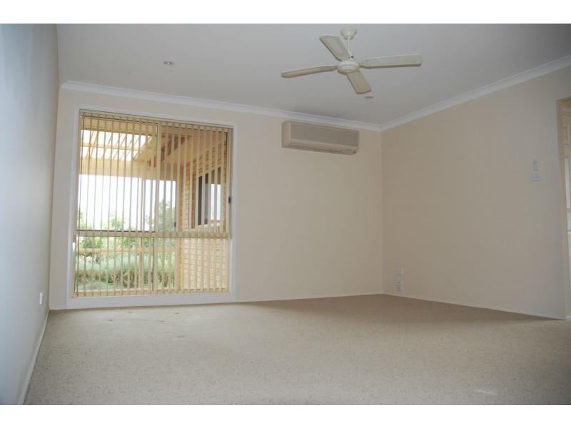 58 Robinia Way, Worrigee NSW 2540
