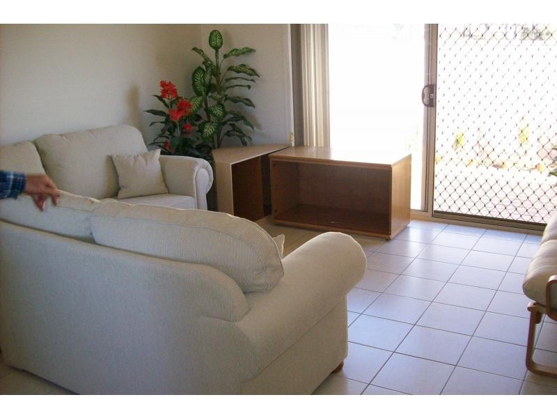 1/73-75 Rayleigh Drive, Worrigee NSW 2540