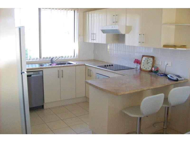 1/73-75 Rayleigh Drive, Worrigee NSW 2540